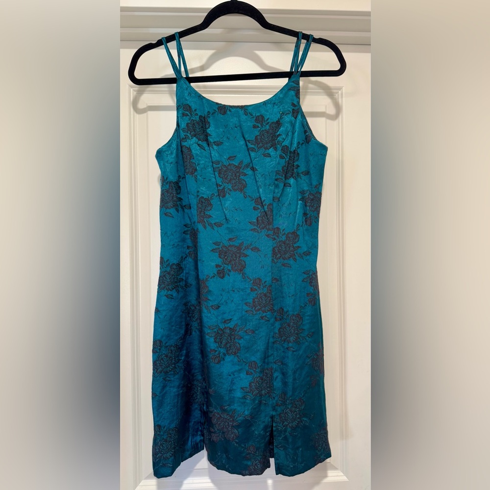 Vintage Y2K Women’s Teal Floral Jaquard Sleeveless Mini Dress Size 9/10
